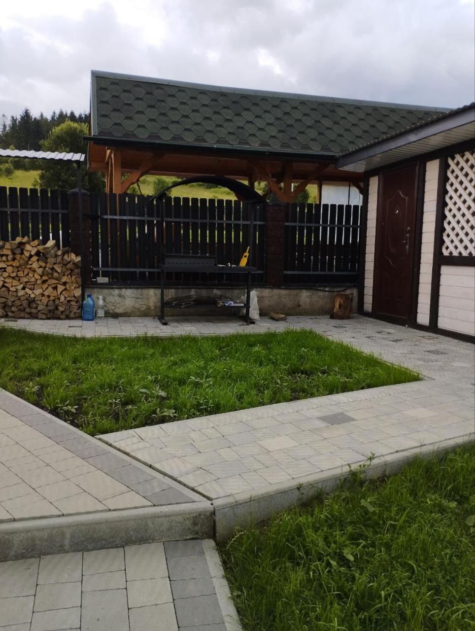 SkhidnytsiaПерлина Карпат公寓 外观 照片